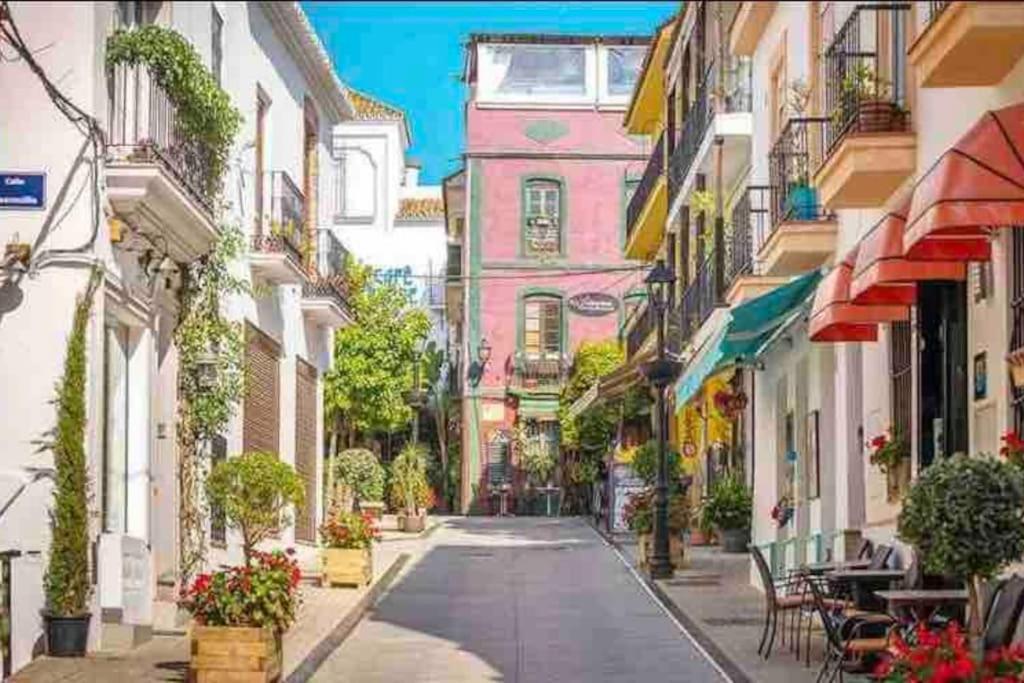 Urban Place In Marbella Close To Beach With Garage Eksteriør billede