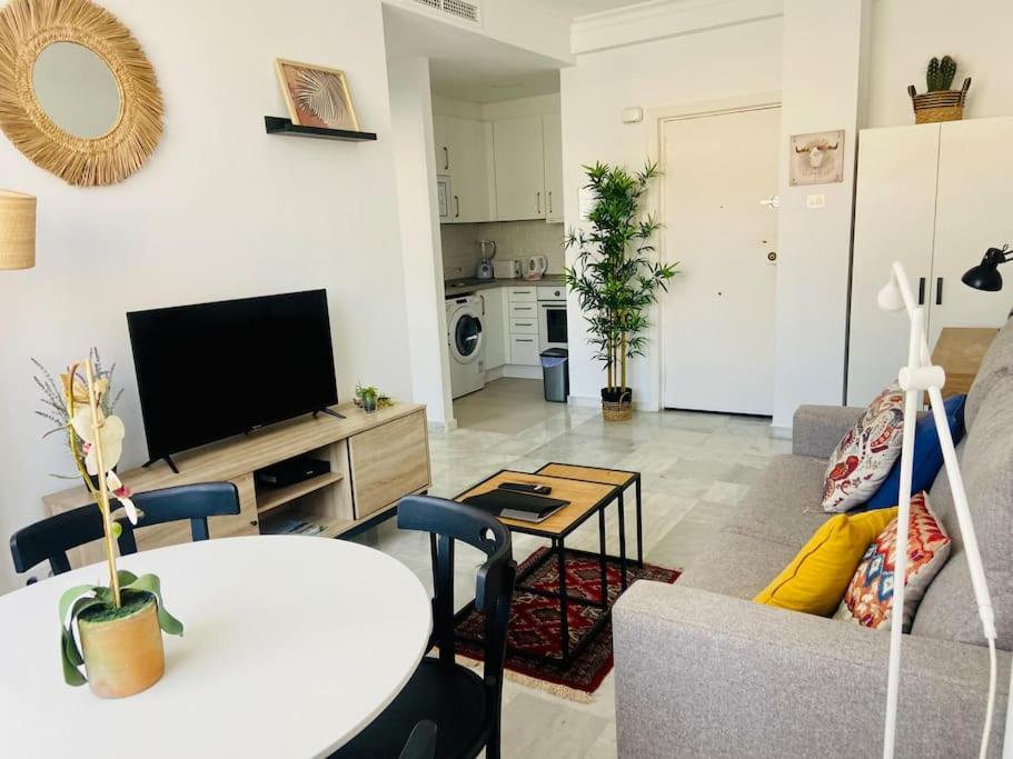 Urban Place In Marbella Close To Beach With Garage Eksteriør billede